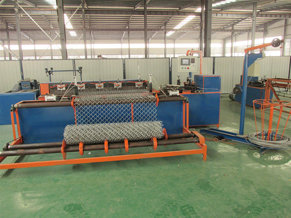 全自動雙絲菱形網(wǎng)機